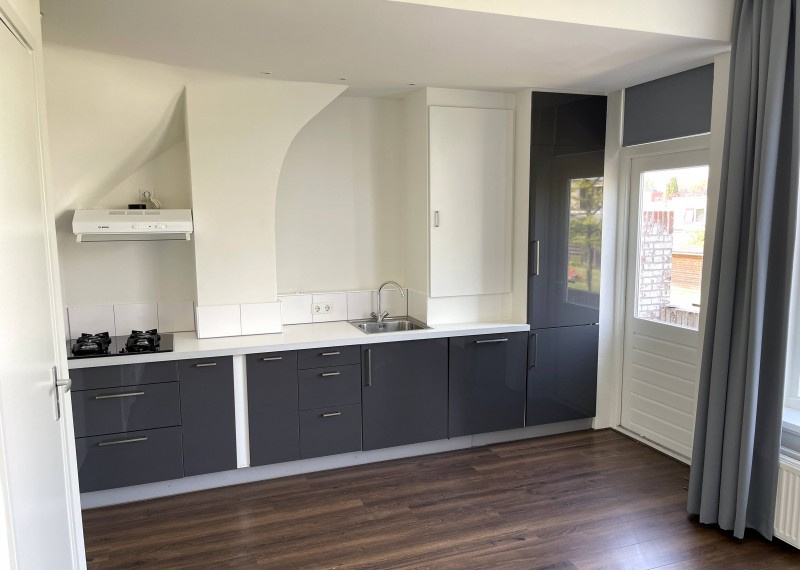 Van Royenlaan 29a studio 2